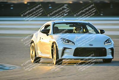 media/Nov-02-2025-Speed Ventures (Sun) [[61724e2e34]]/Blue/Session 4/